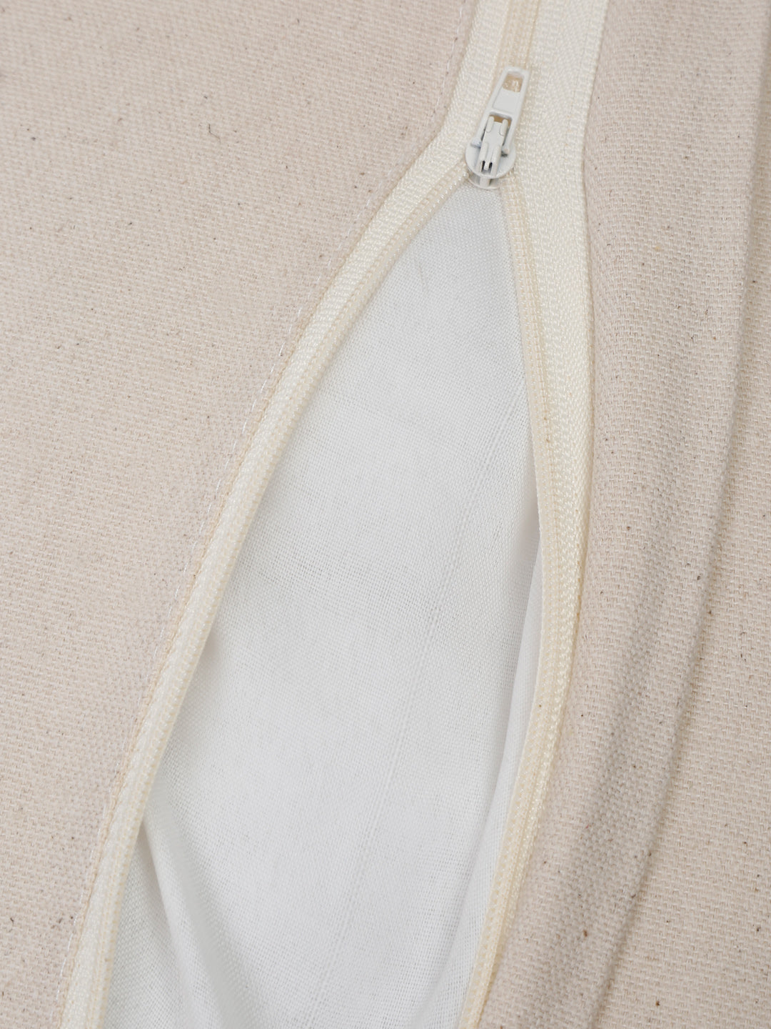 100% Cotton Tufted Gret Cushion Cover Set of 2 (18x18 Inch)