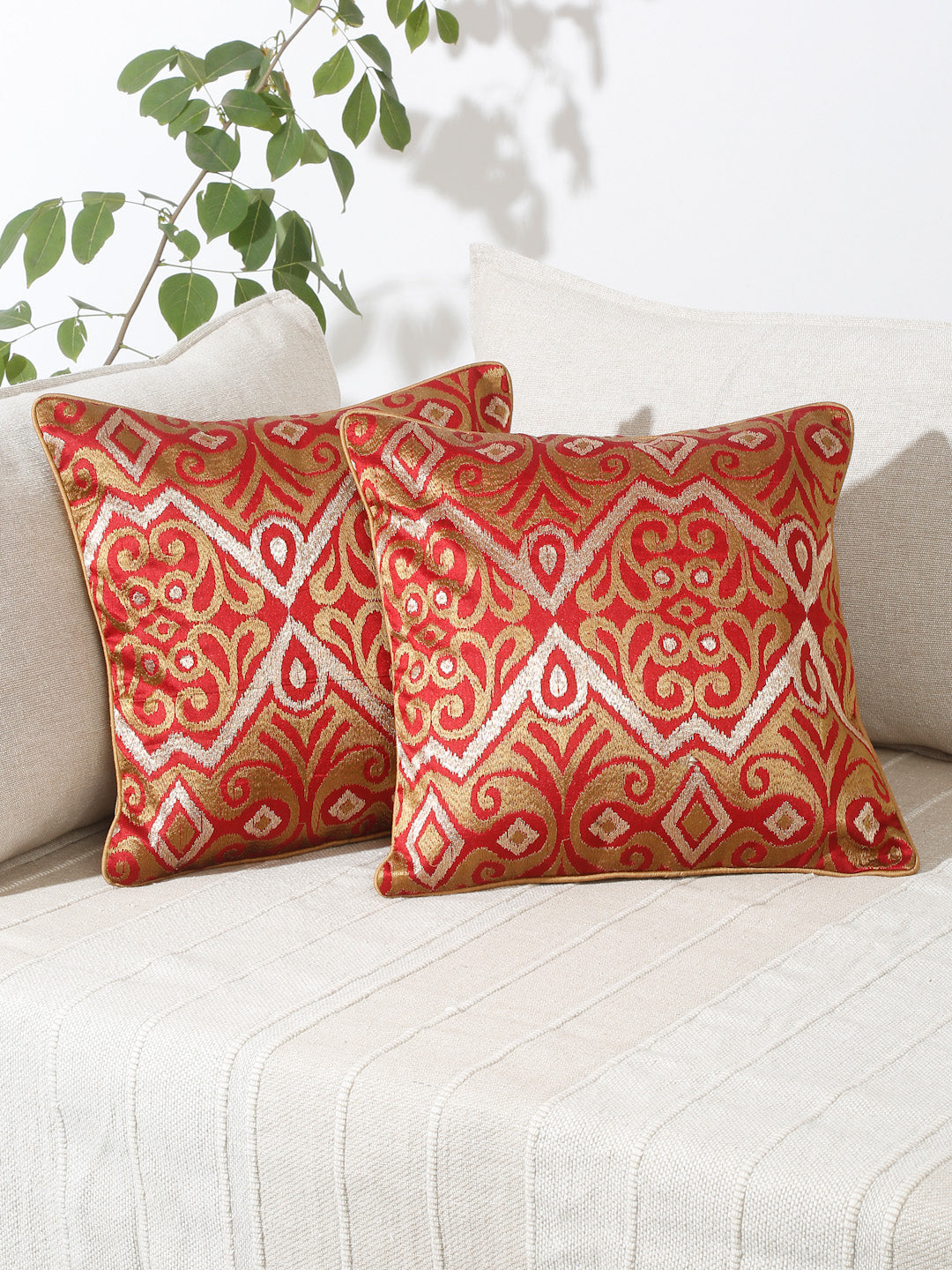 Eyda Set of 2 Ethnic Motif Cushion Covers