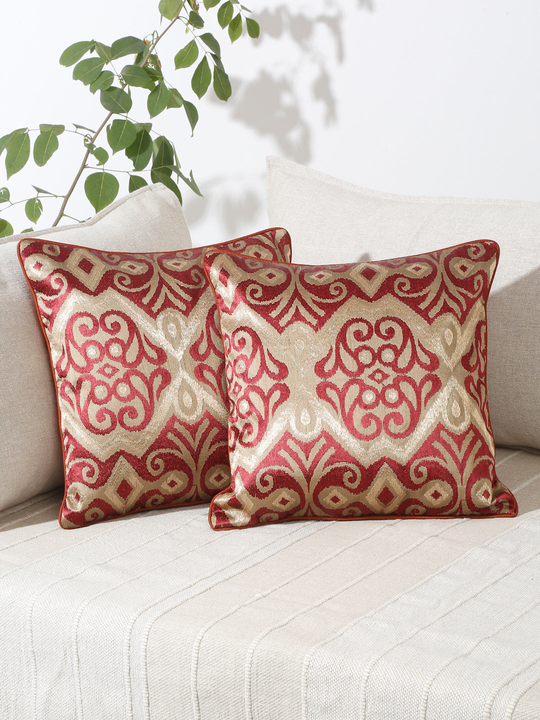 Eyda Set of 2 Ethnic Motif Cushion Covers