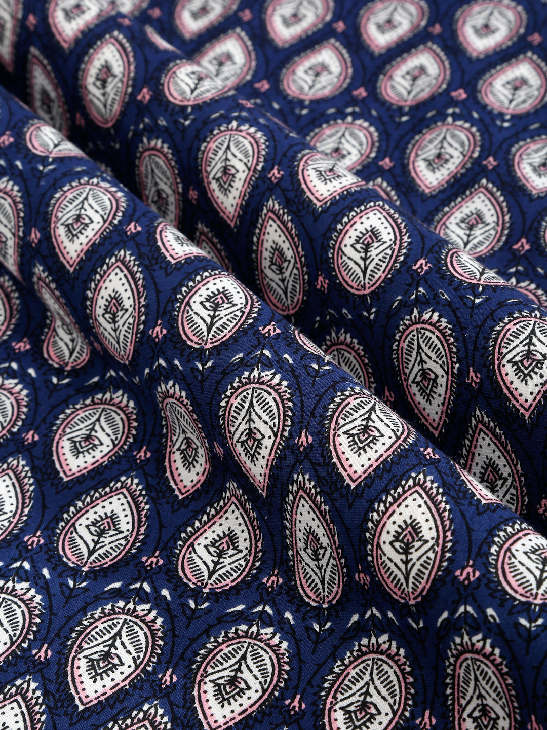 Rajasthan Decor Blue And pink Cotton Buti Print King Bed sheet with 2 Pillow Covers