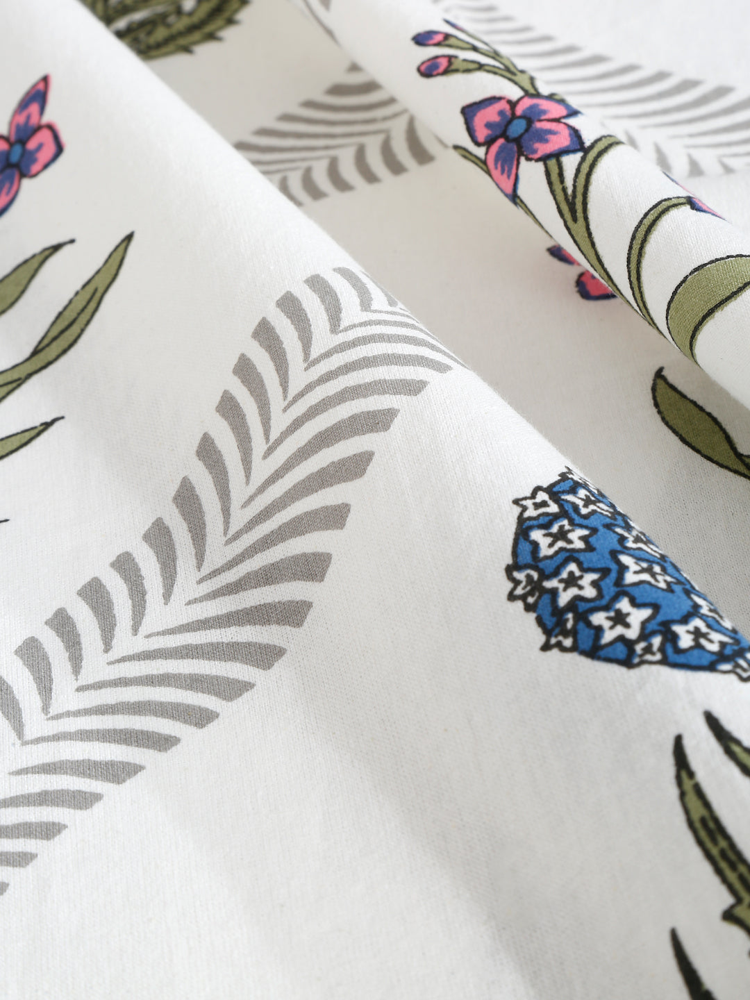 Set of 8 White Floral Print Cotton Diwan Set