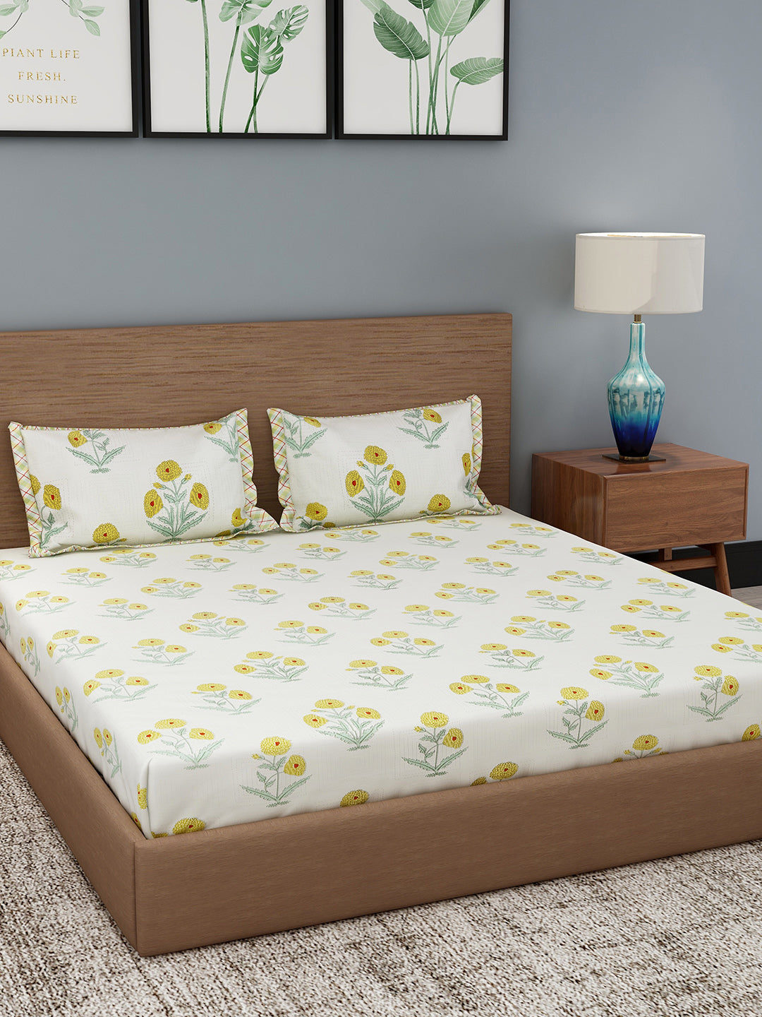 Cream Color Yellow Floral Print Cotton King Bed Sheet with 2 Pillow Covers