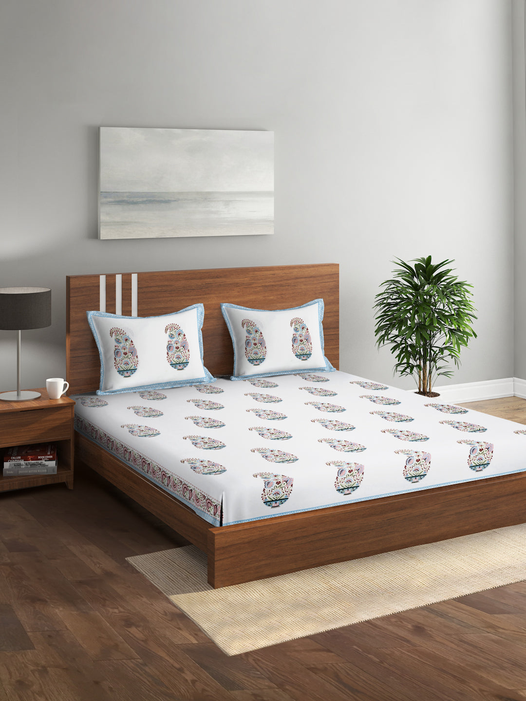 White Cotton Paisley Print King Bed sheet with 2 Pillow Covers