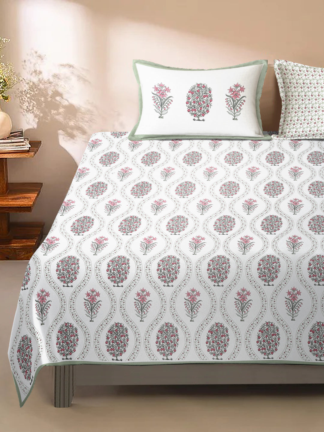 Cream Cotton Floral Print King Bed sheet with 2 Pillow Covers