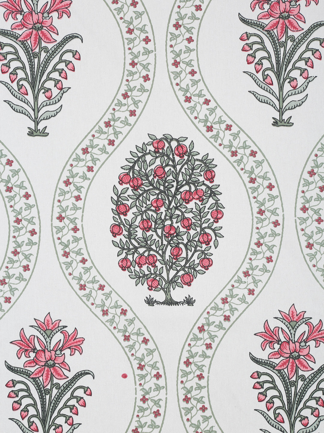 Cream Cotton Floral Print King Bed sheet with 2 Pillow Covers