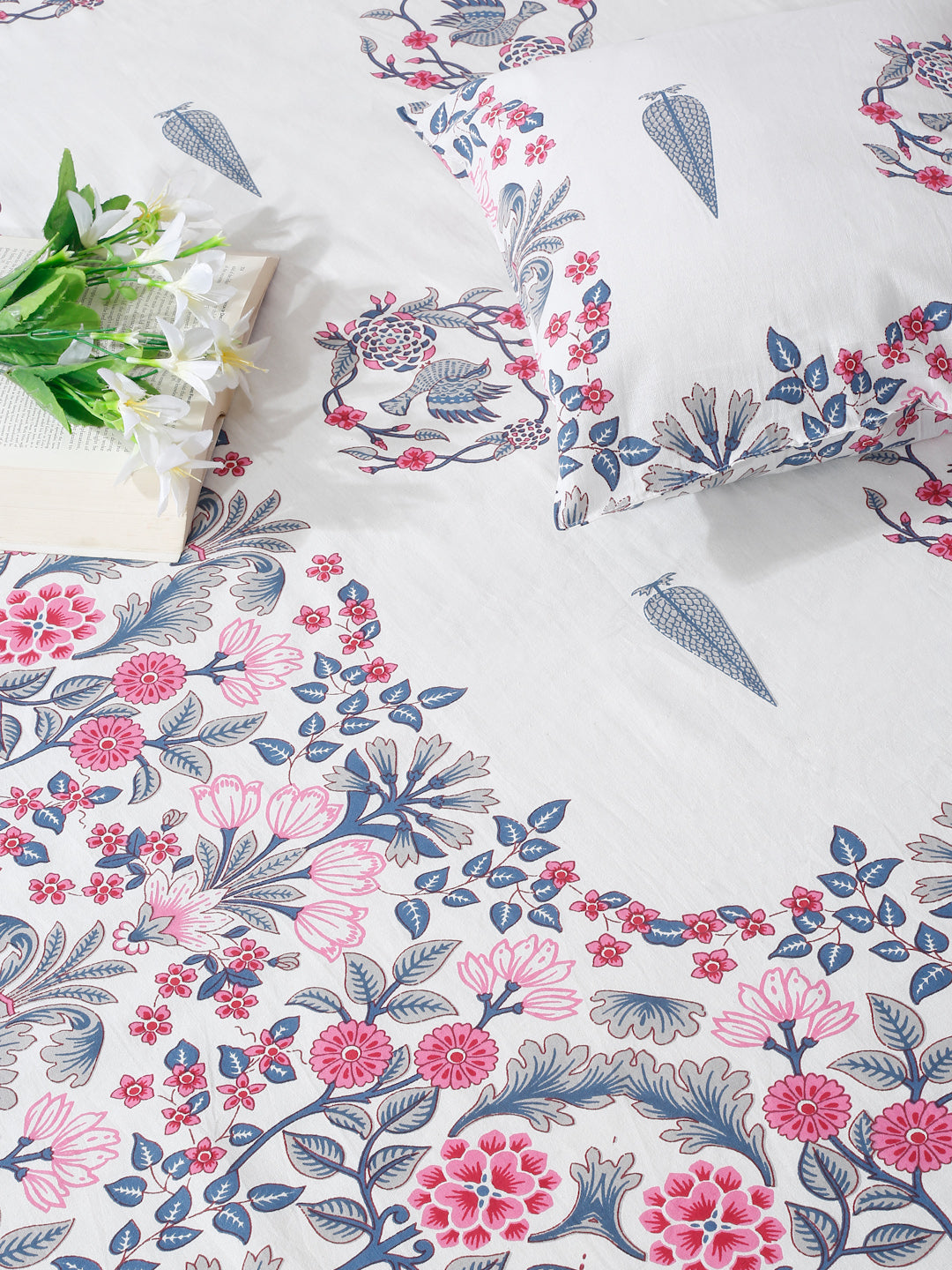 White Color Peach Floral Print Cotton King Size Bed sheet with 2 Pillow Covers