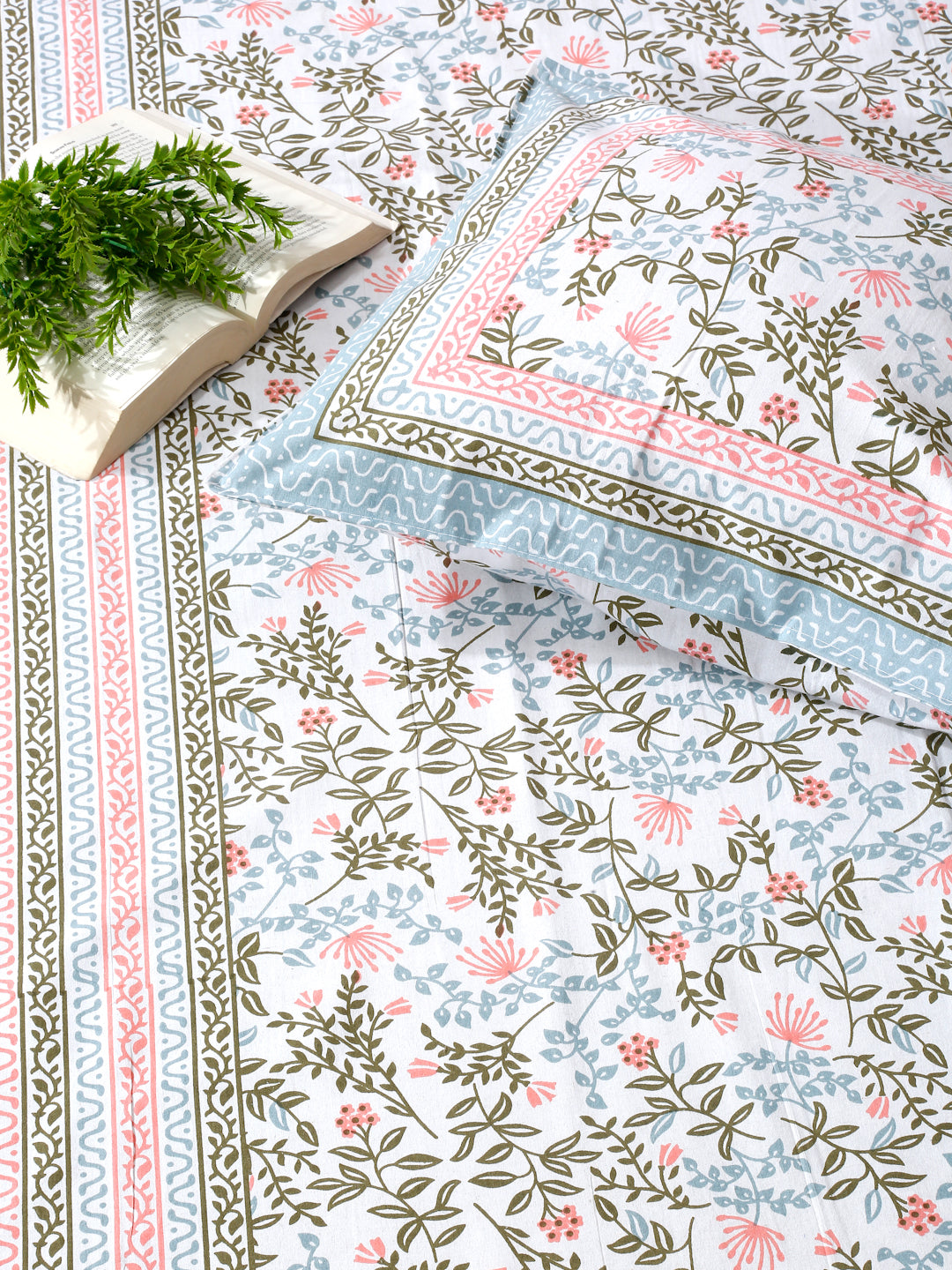 White Floral Print 144 TC Cotton Double Bed sheet with 2 Pillow Covers