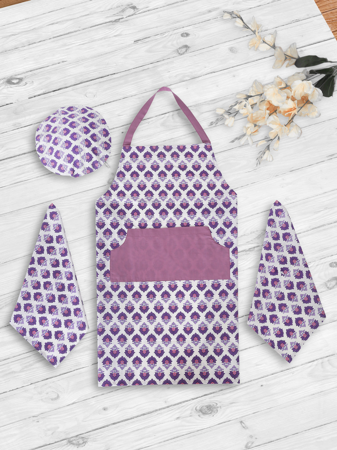 Set of 4 Printed Cotton Apron Set