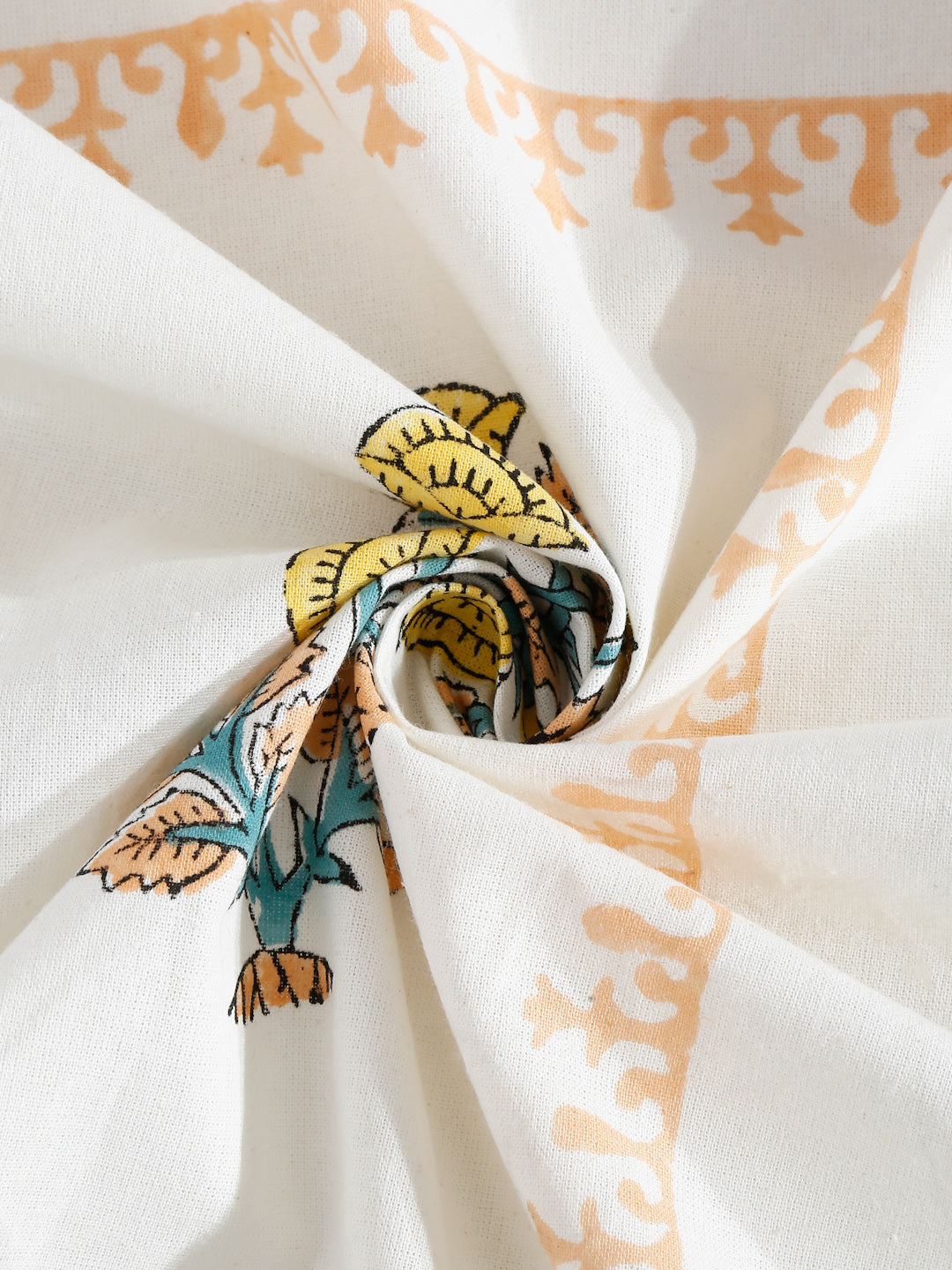 White and Yellow 6 Seater Printed Cotton Table Cover (60 x 90 Inch)