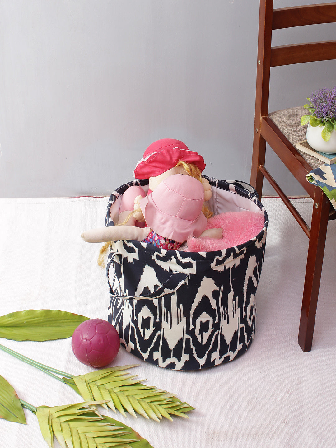 Rajasthan Décor Black and White Multipurpose Organiser