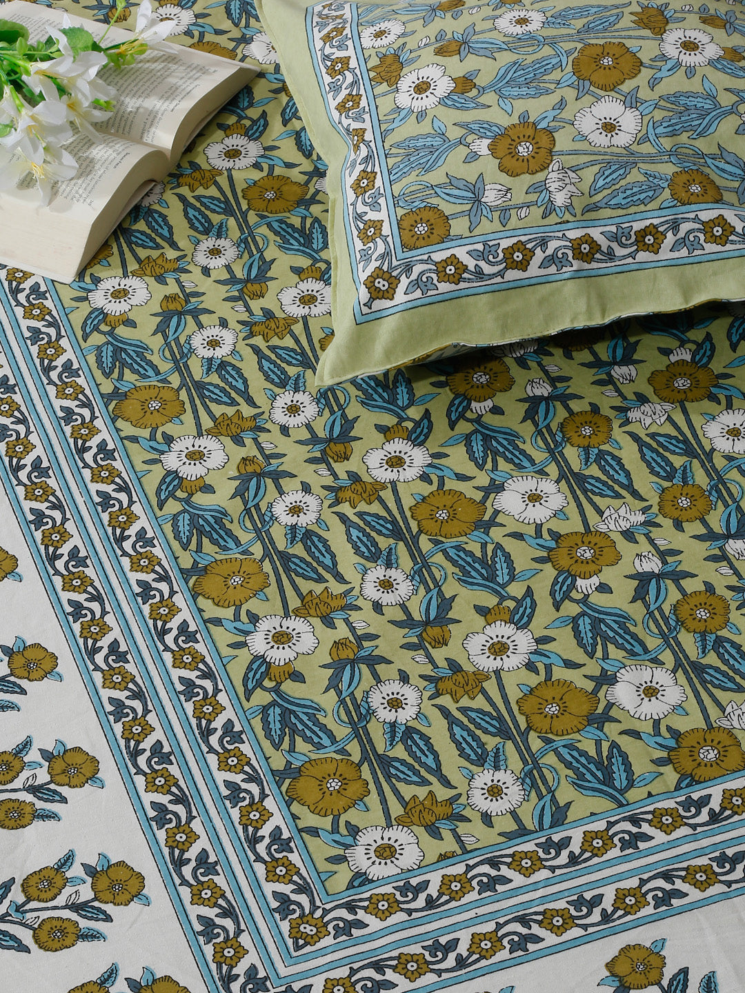 Green Floral Print Cotton Double Bed sheet with 2 Pillow Covers