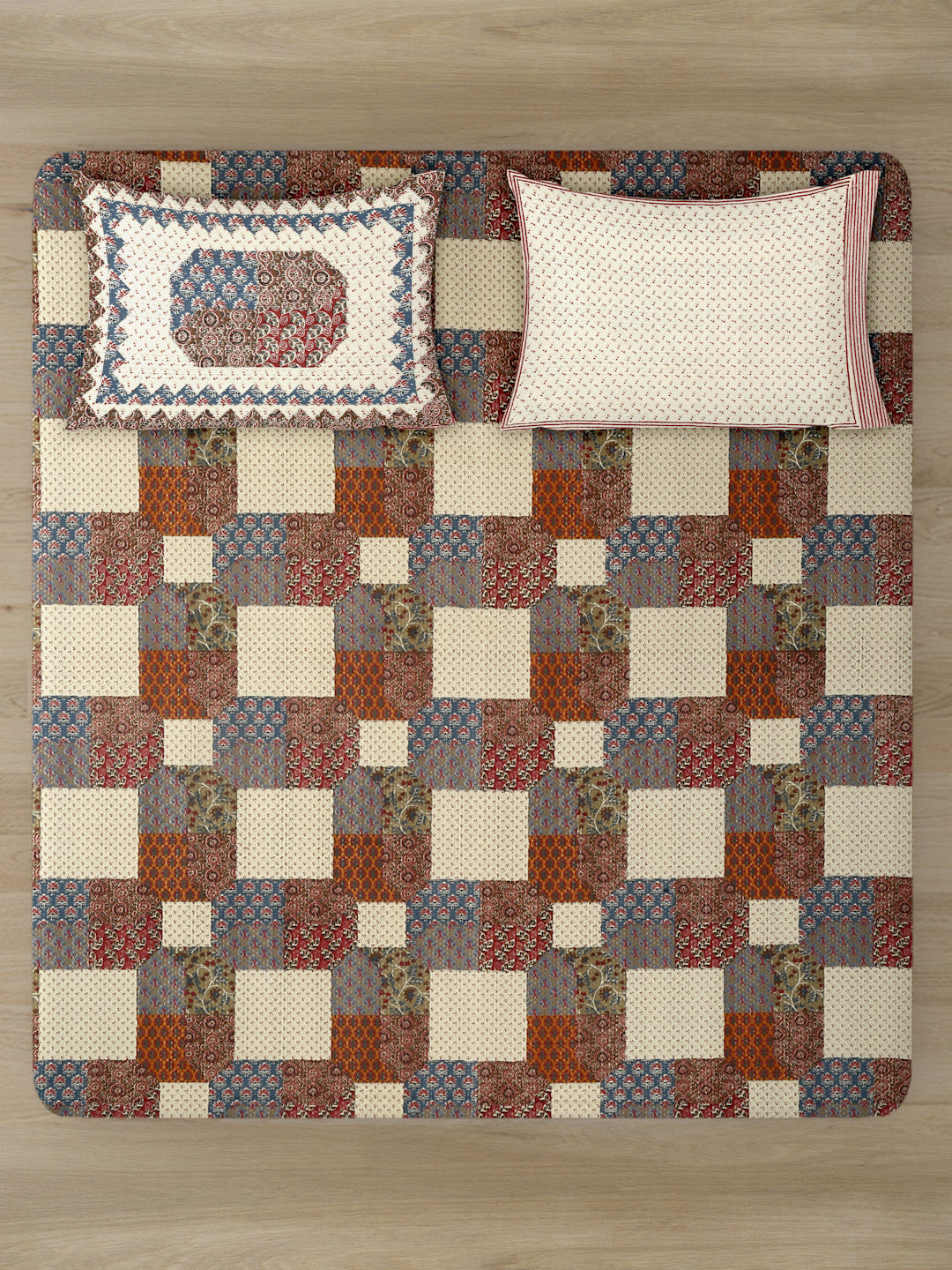 King Size Geometric Print Cotton Bed Sheet with 2 Pillow Covers