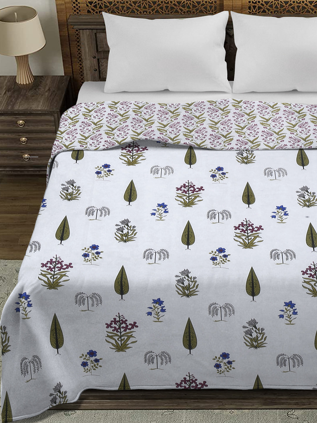 White Ethnic Printed 120 GSM Revesible Cotton Double Bed AC Dohar
