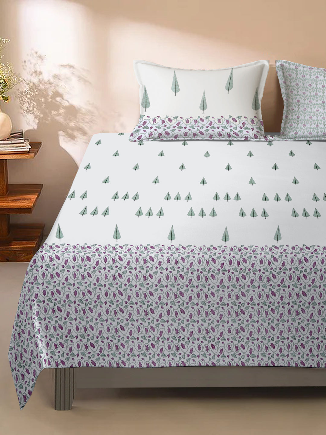 Rajasthan Decor 240 TC Percale Cotton Hand Block Cotton King Bedsheet with 2 Pillow Covers