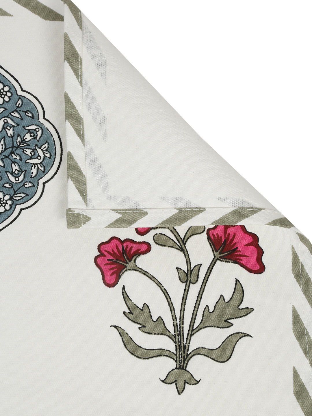 White and Green Set of 7 Cotton Floral Printed Table Mat and Runner
