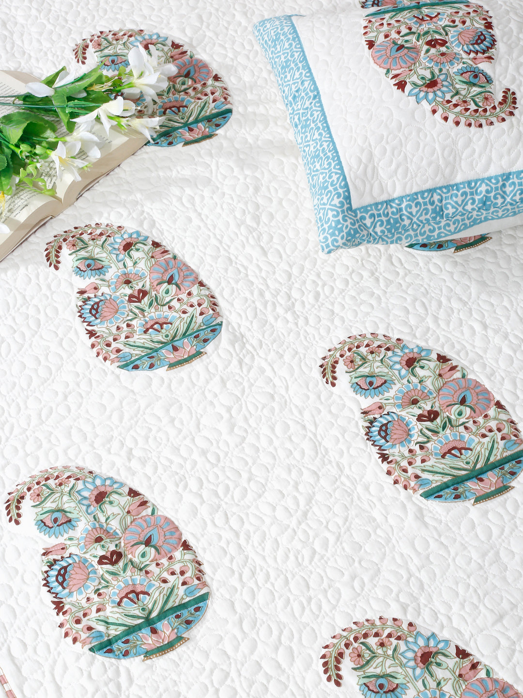 Rajasthan Decor White and Peach Cotton Double Bed Quilted Bed Spread with 2 Pillow Covers