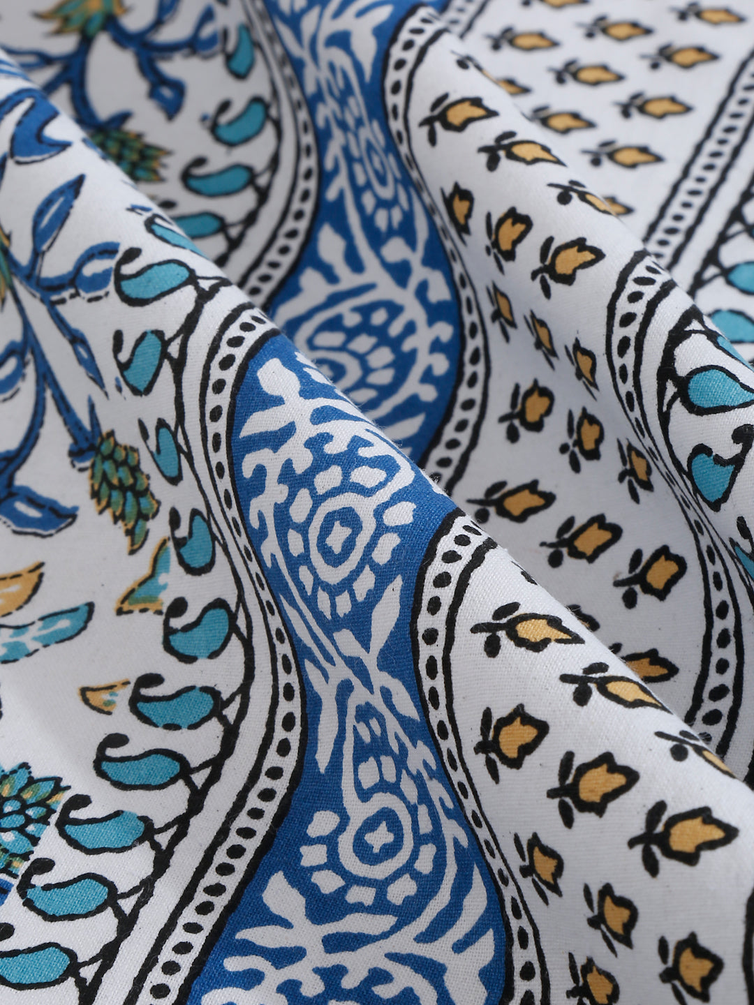 White and Indigo Ethnic Motif Print 144 TC Cotton Single Bed Sheet with 1 Pillow Cover