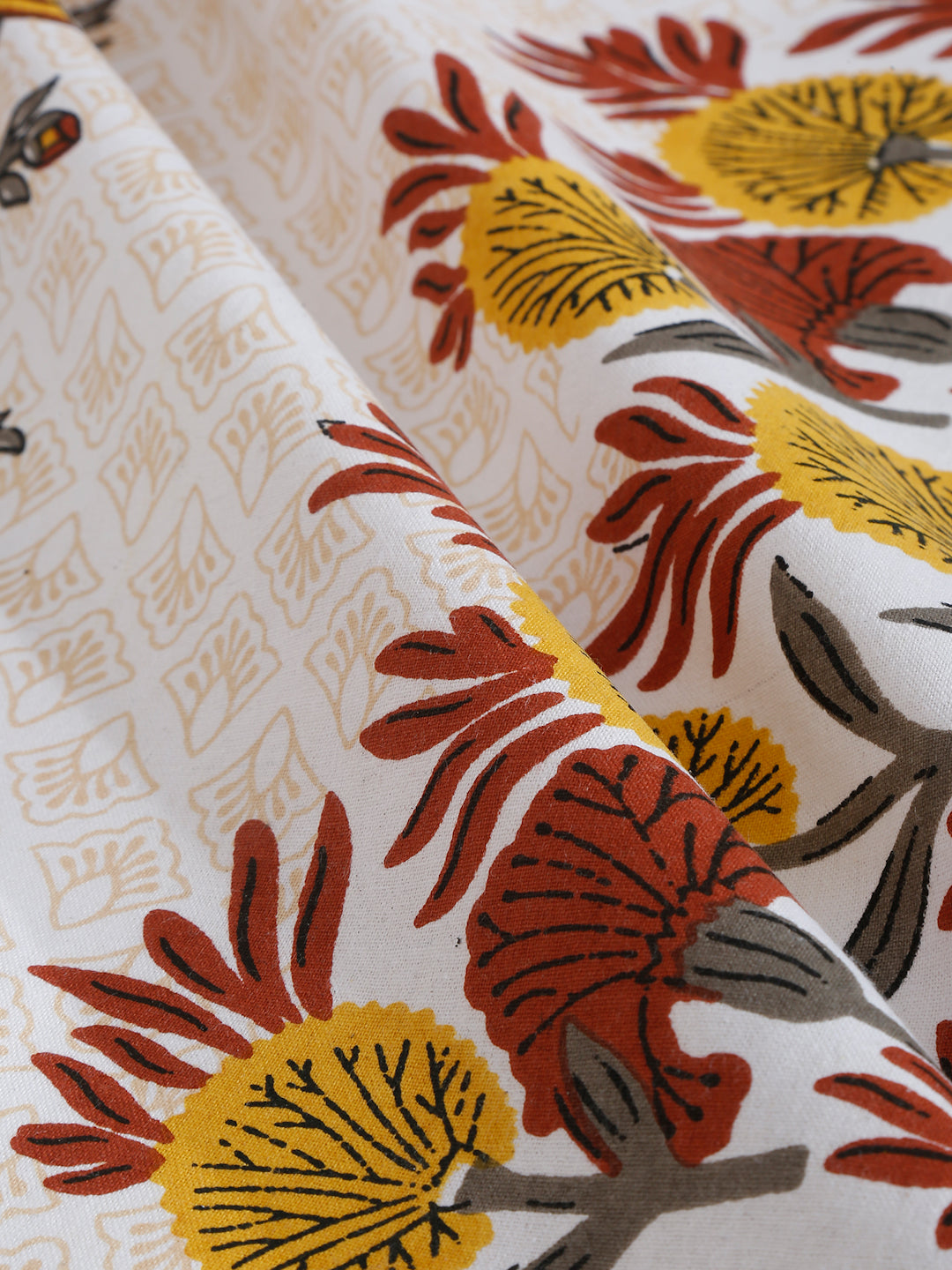 Mulit Colored Ethnic Motif Print 144 TC Cotton Single Bed Sheet with 1 Pillow Cover