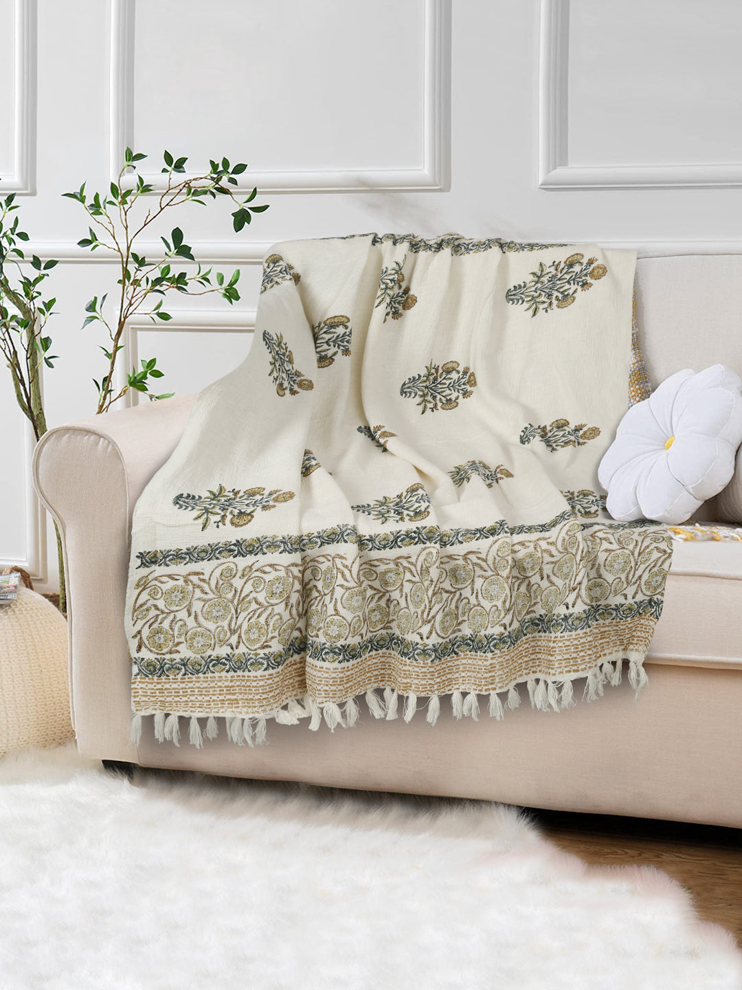 White and Red Floral Printed Cotton Throw