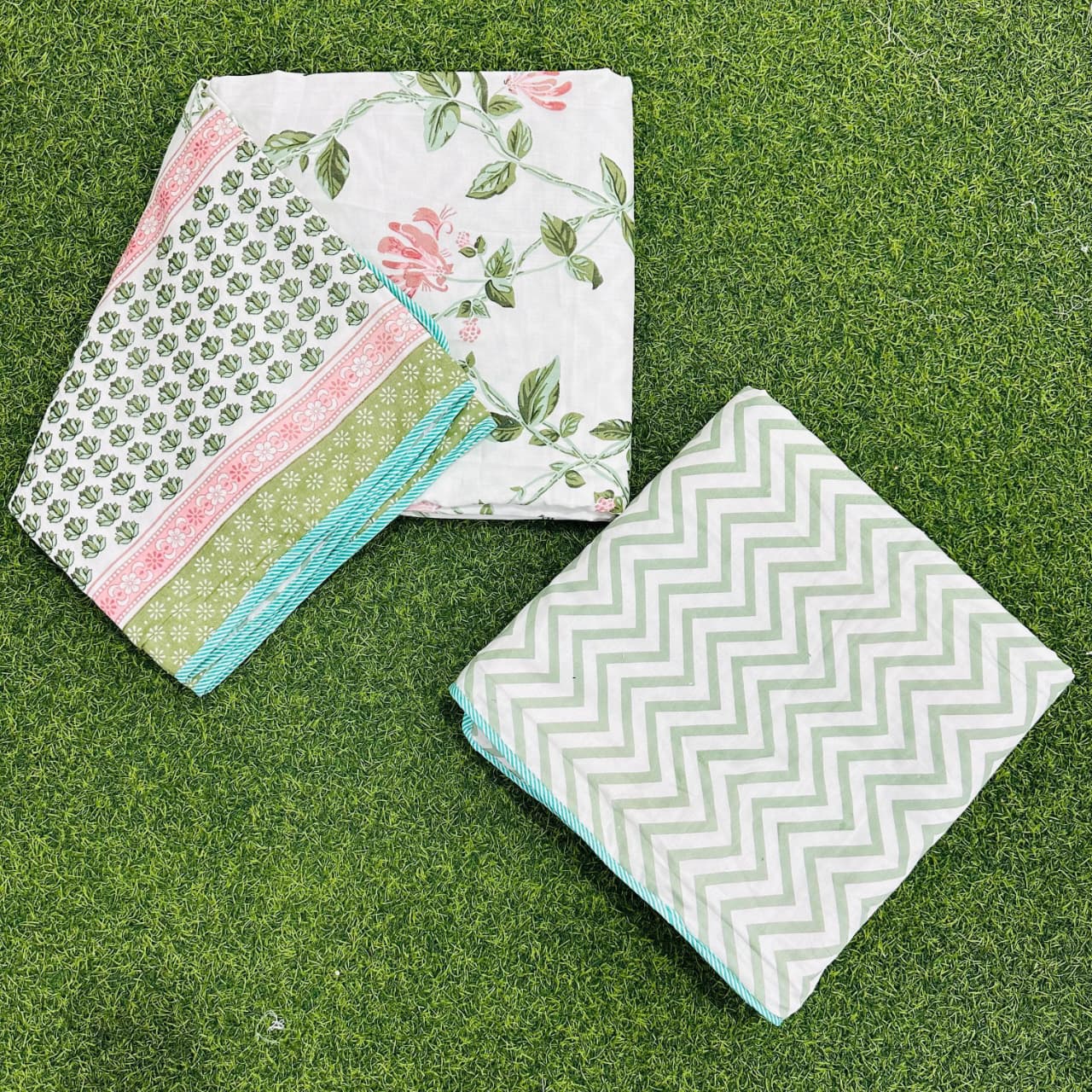 Rajasthan Decor White and Green Floral Print Reversible Jaipuri Single Bed Dohar Set Of 2