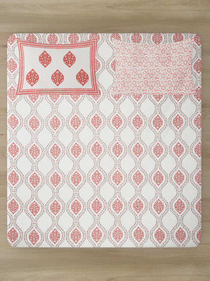 Cream Color Peach Floral Print Cotton King Bed Sheet with 2 Pillow Covers