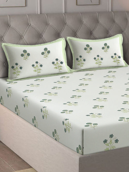 Rajasthan Decor Green and White Cotton Flower Print King Bed sheet with 2 Pillow Covers