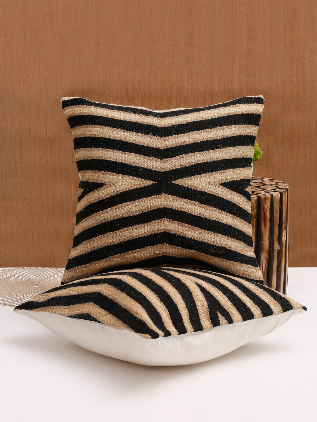 Cotton and Jute Hand Woven Cushion Cover Set of 2 (20x20 inch)