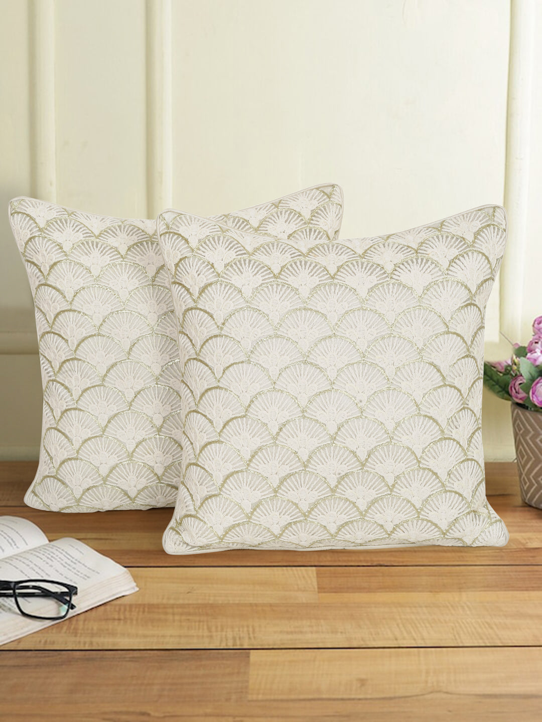 Eyda Set of 2 Embroidered Cushion Covers