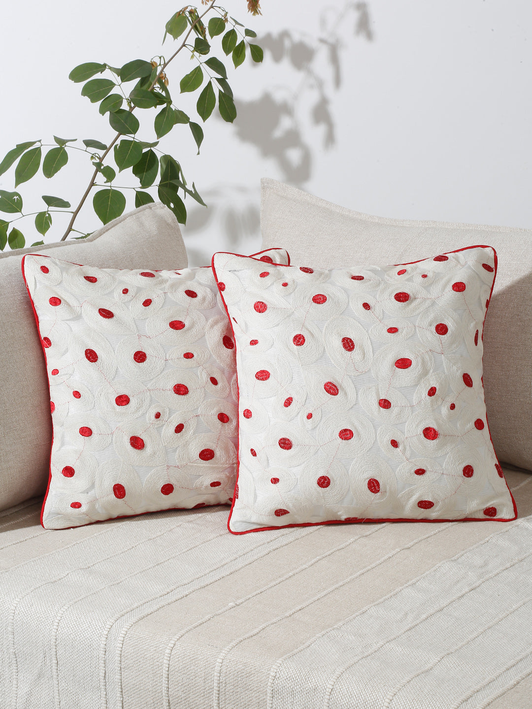 Eyda Set of 2 Embroidered Cushion Covers