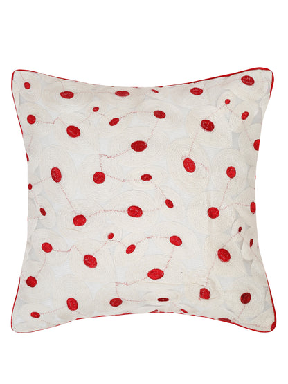 Eyda Set of 2 Embroidered Cushion Covers