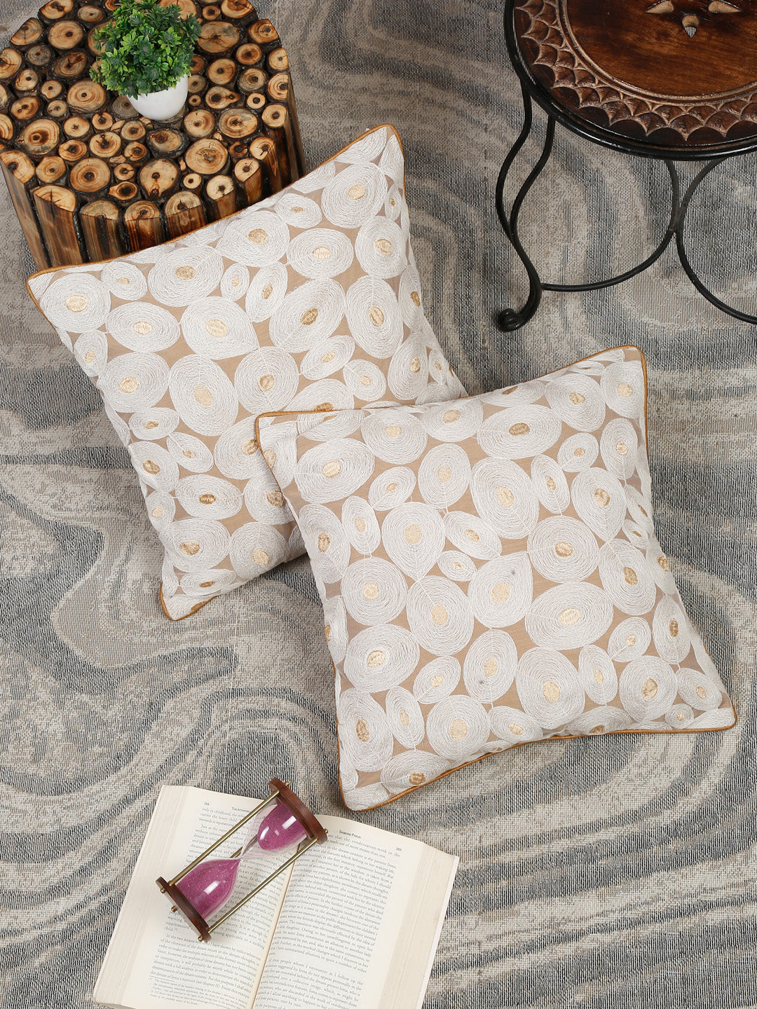 Eyda Set of 2 Embroidered Cushion Covers