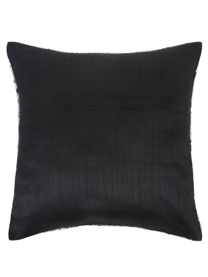 Eyda Set of 2 Embroidered Cushion Covers