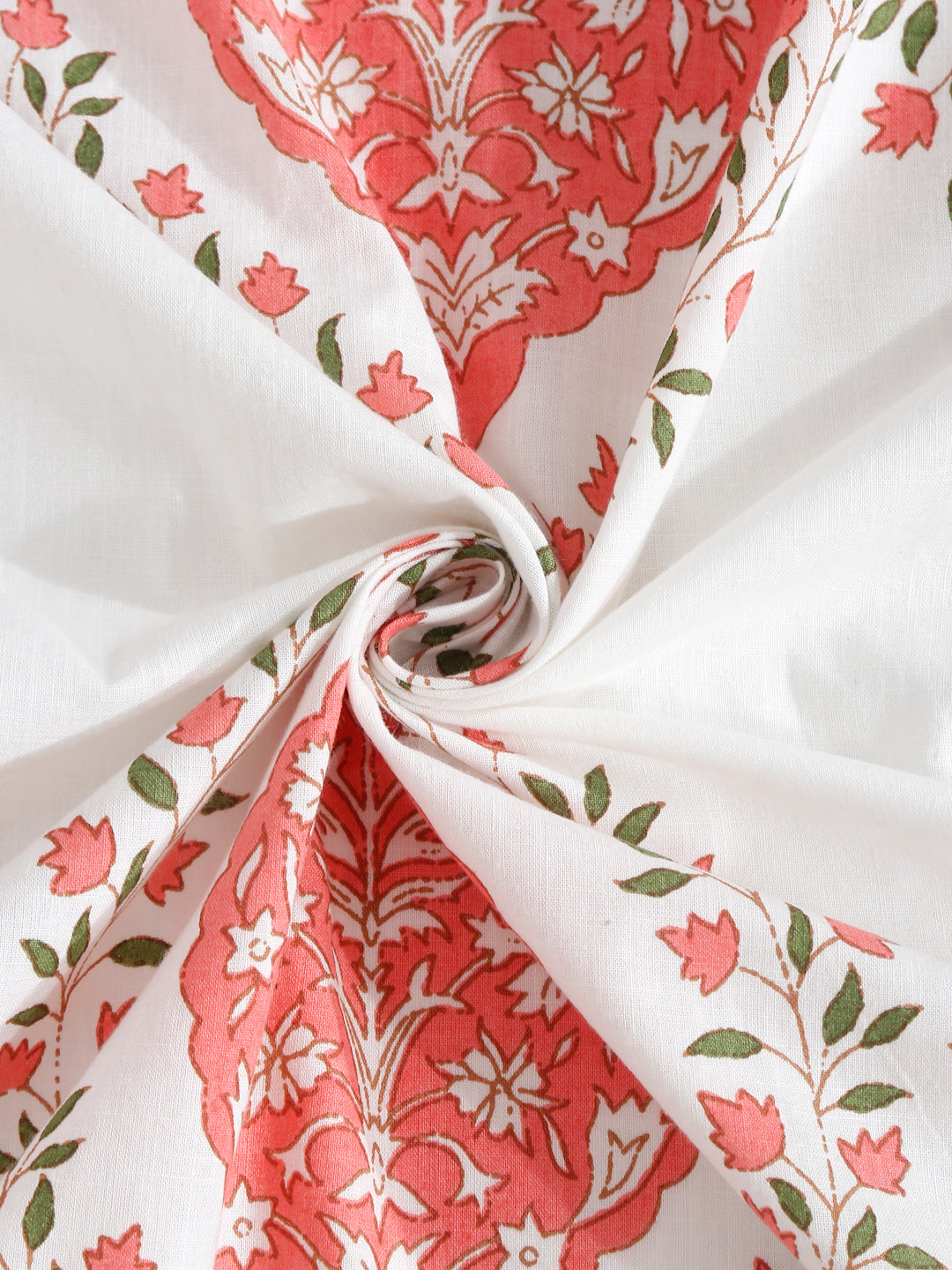 Cream Color Peach Floral Print Cotton King Bed Sheet with 2 Pillow Covers