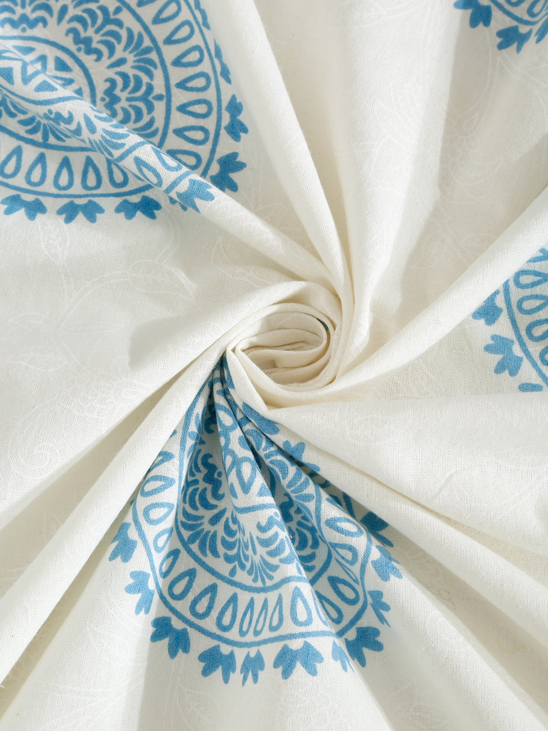 Rajasthan Decor White and Blue  Cotton animal Khadi Print King Bed sheet with 2 Pillow Covers