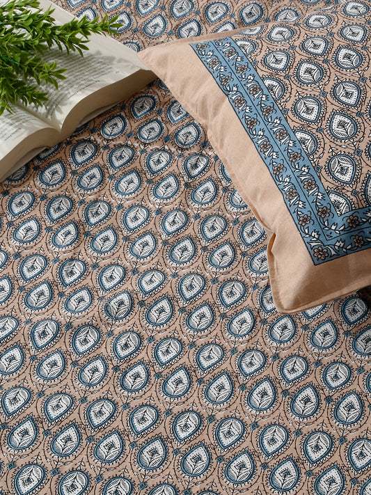 Rajasthan Decor Blue And Brown  Cotton Buti Print King Bed sheet with 2 Pillow Covers