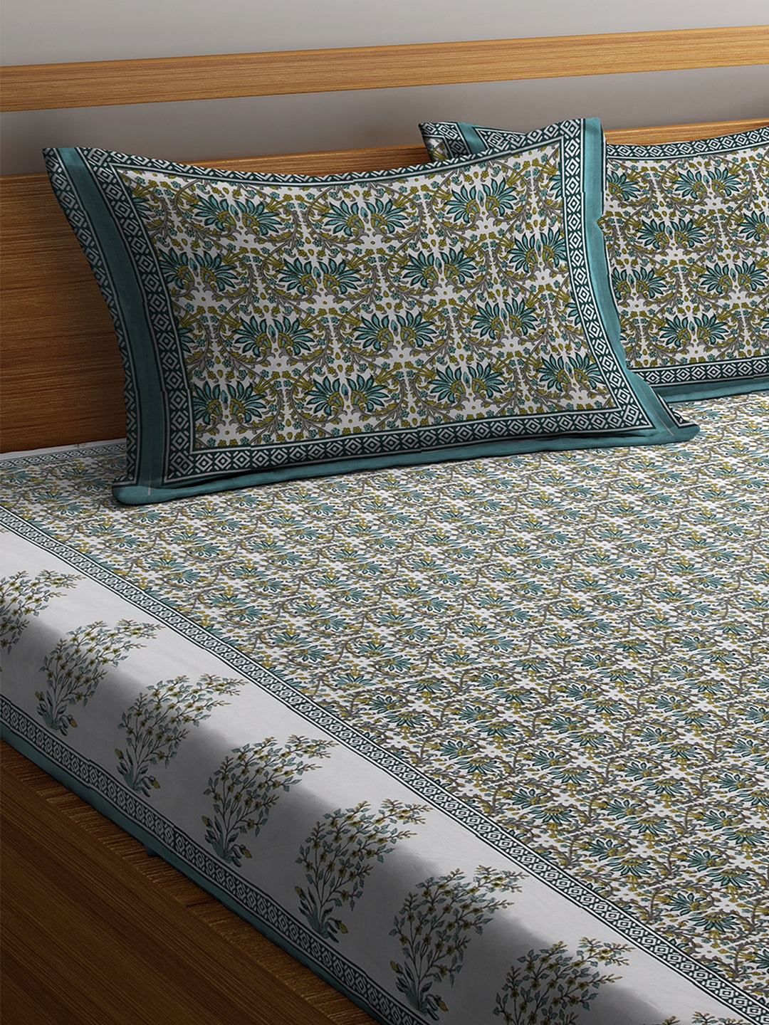Green and White Screen Block Print Jaipuri Cotton Floral Pattern King Bedsheet with 2 Pillow Covers