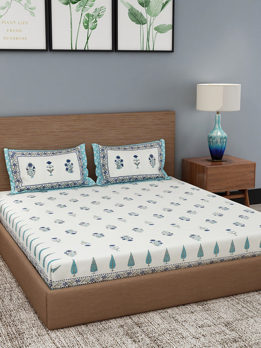 Cream Color Sky Blue Floral Print Cotton King Bed Sheet with 2 Pillow Covers