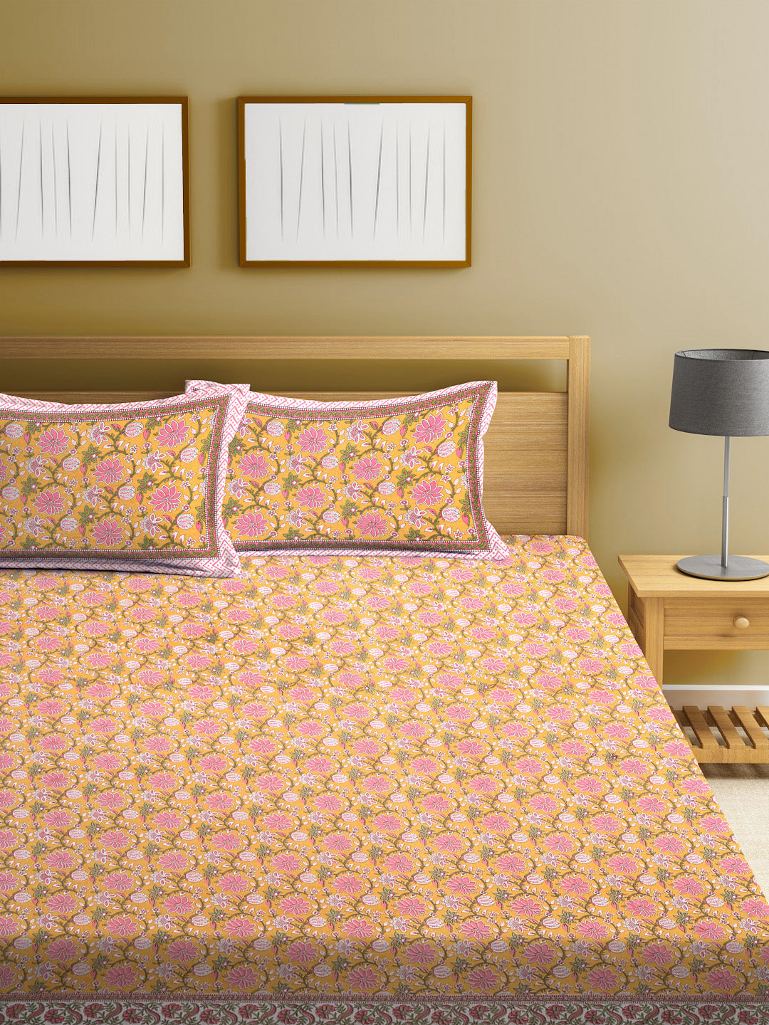 Cotton Floral Print Multi Colour King Bed sheet with 2 Pillow Covers