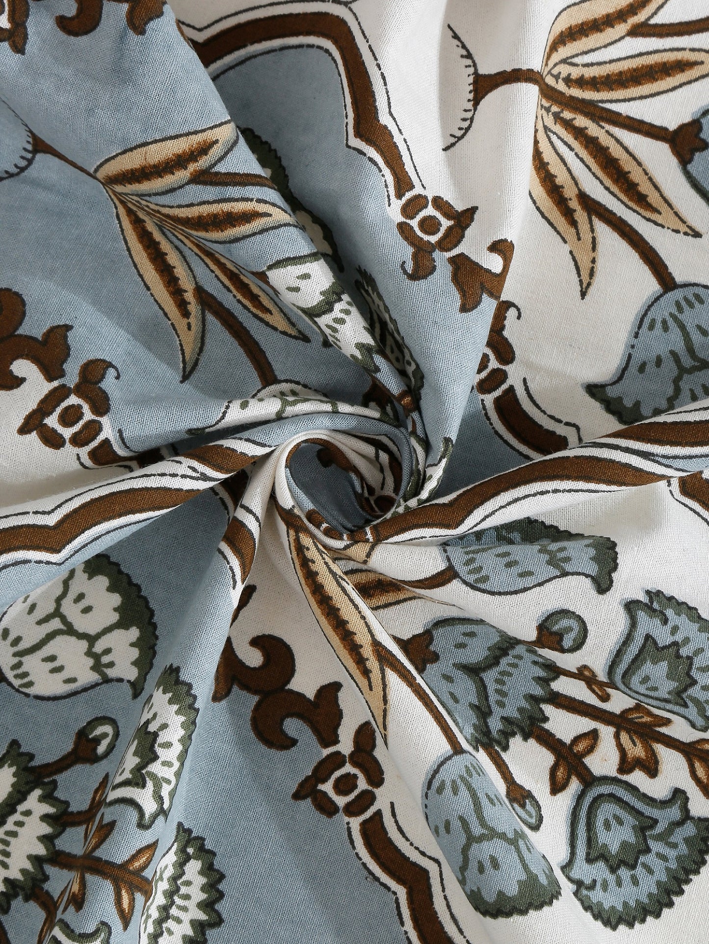 White and Grey Cotton Jaipur Print Floral King Size Bedsheet with 2 Pillow Covers