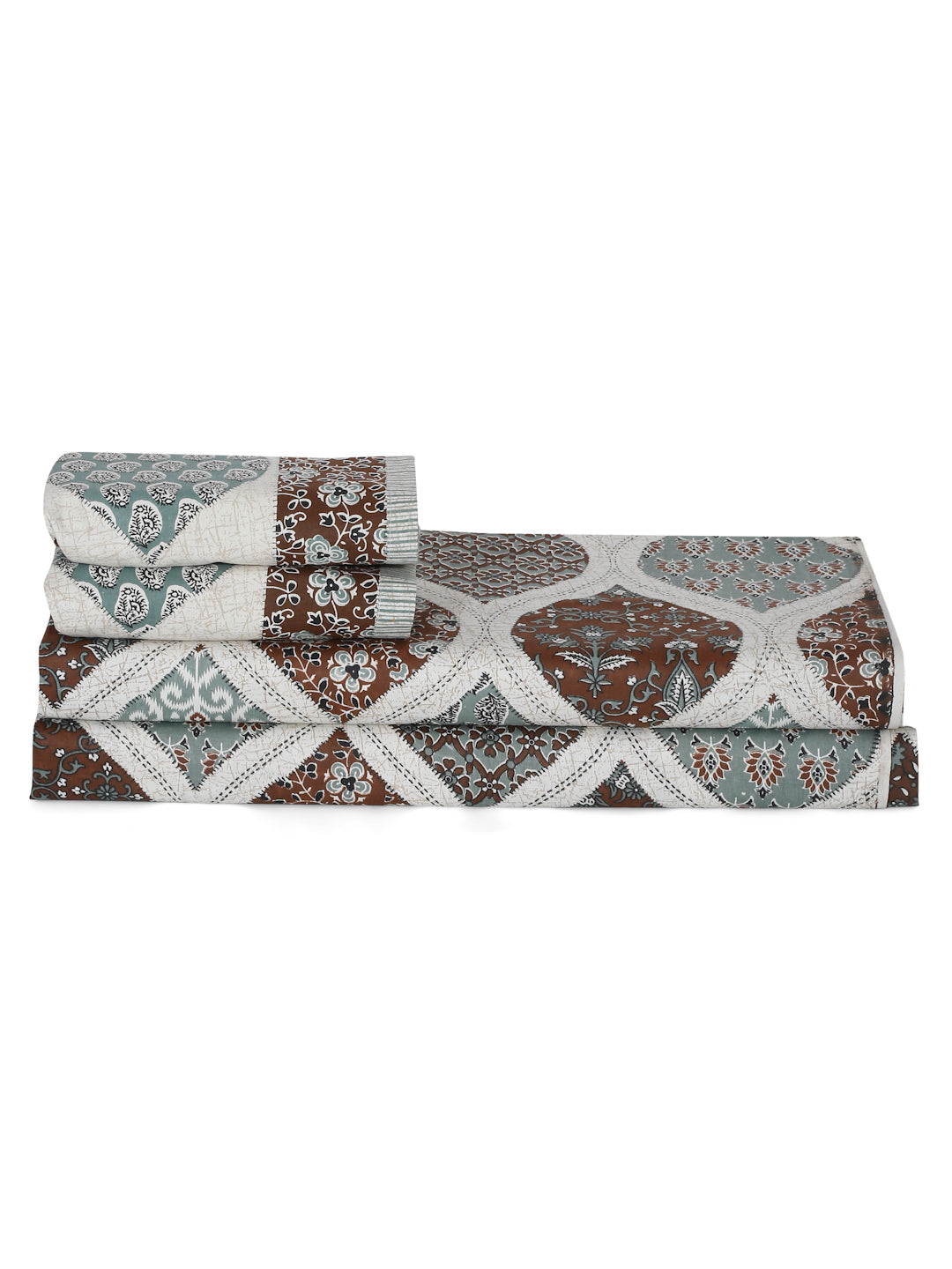 Multi Color Geometric Print Cotton King Size Bed sheet with 2 Pillow Covers
