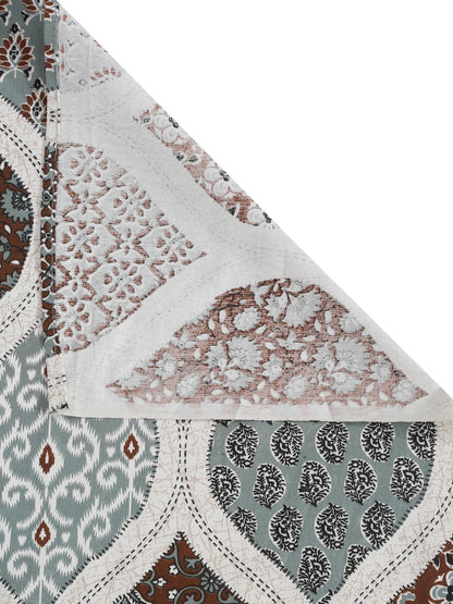 Multi Color Geometric Print Cotton King Size Bed sheet with 2 Pillow Covers