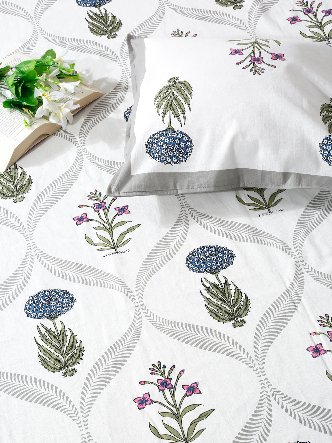 Rajasthan Decor Floral Print White and Green King Size Bed Sheet with 2 Pillow Covers