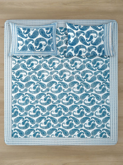 White and Turquoise Paisley Print 180 TC Cotton Double Bed Sheet with 2 Pillow Covers