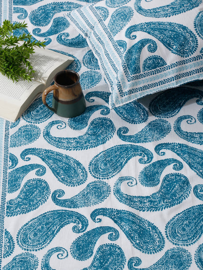 White and Turquoise Paisley Print 180 TC Cotton Double Bed Sheet with 2 Pillow Covers