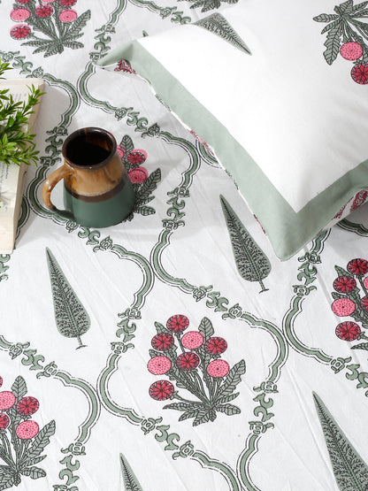 White and Green Ethnic Motifs Print 180 TC King Bed Sheet with 2 Pillow Covers
