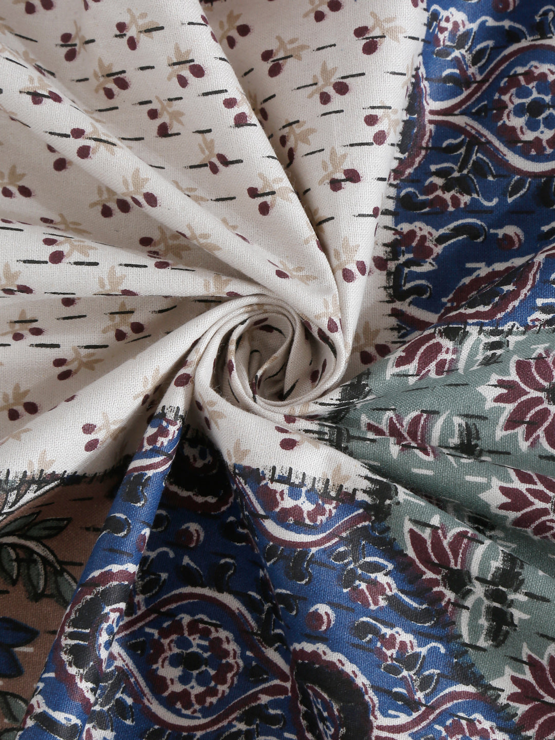 King Size Geometric Print Cotton Bed Sheet with 2 Pillow Covers