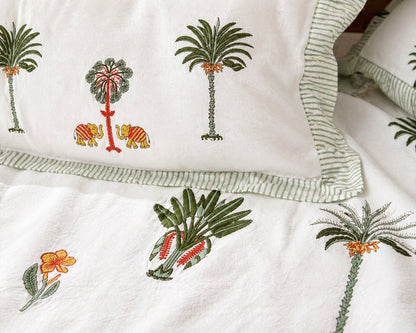 Handblock Palm Tree Cotton Bedsheet Set with Pillow Covers – White Tropical Ethnic