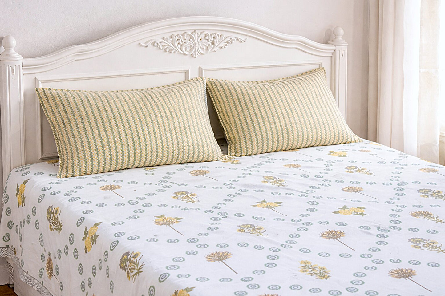 Jaipuri Floral Cotton Bedsheet with Pillow Covers