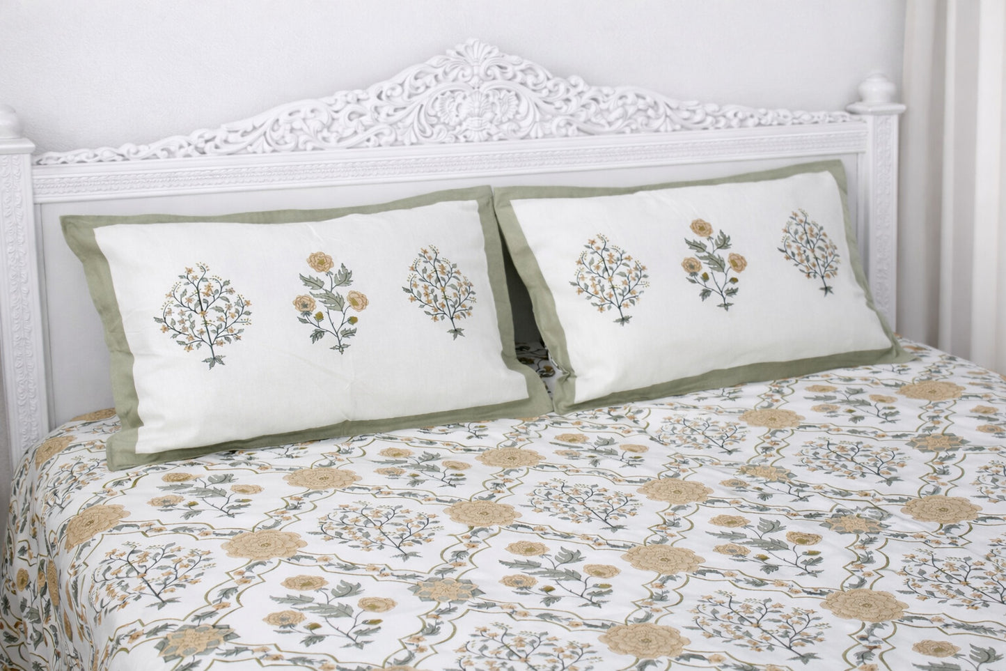 Jaipuri Hand Block Printed 100% Cotton King Size Bedsheet with 2 Pillow Covers
