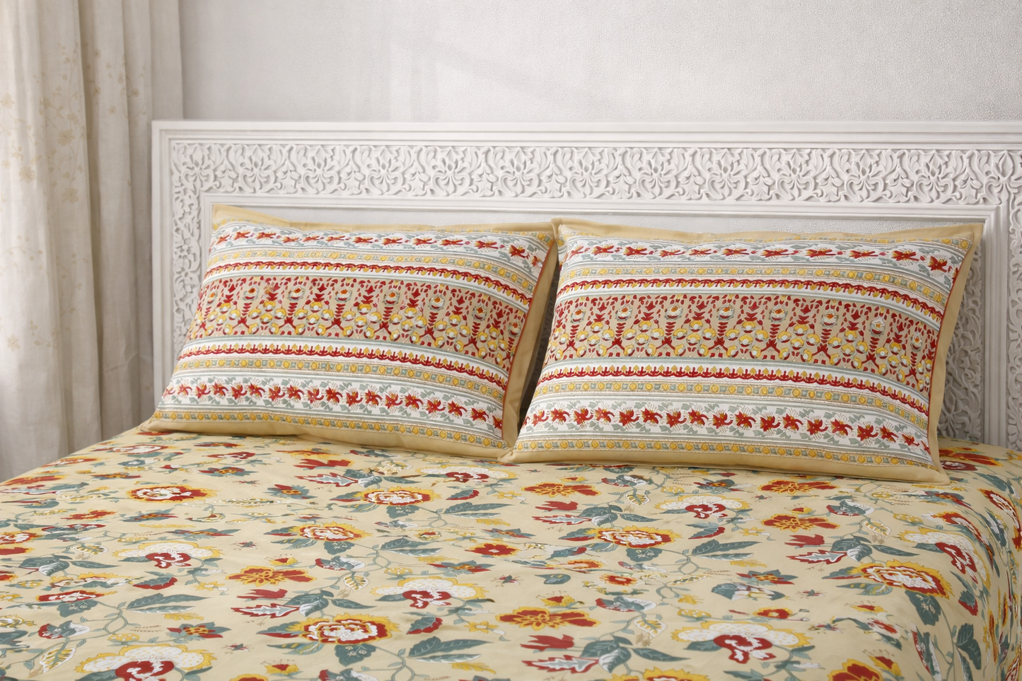 Jaipuri Flower Print  100% Cotton King Size Bedsheet with 2 Pillow Covers